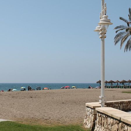 Apartamento Paseo Maritimo Málaga Exterior foto