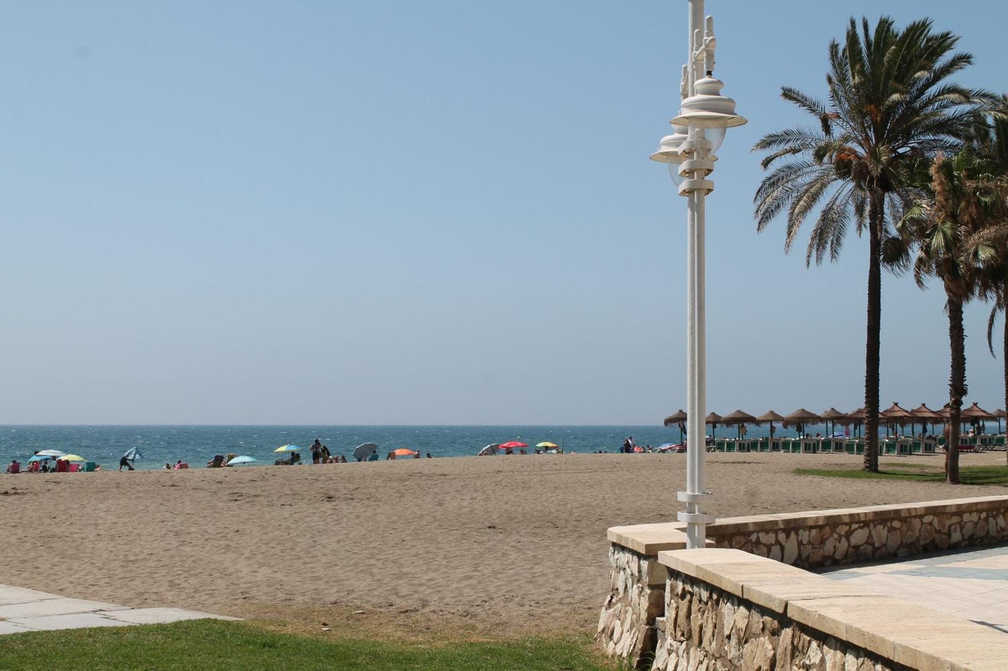 Apartamento Paseo Maritimo Málaga Exterior foto